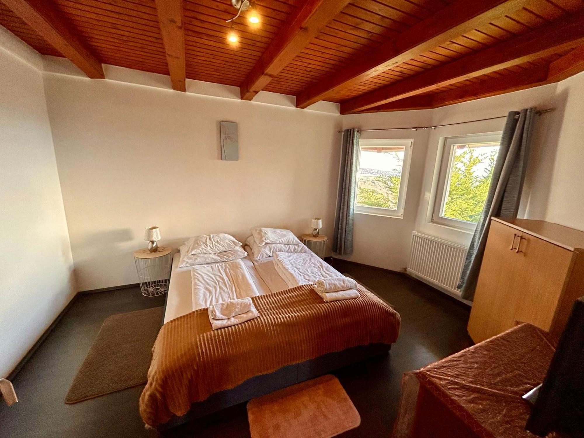 Villa Somlyo Fot Εξωτερικό φωτογραφία