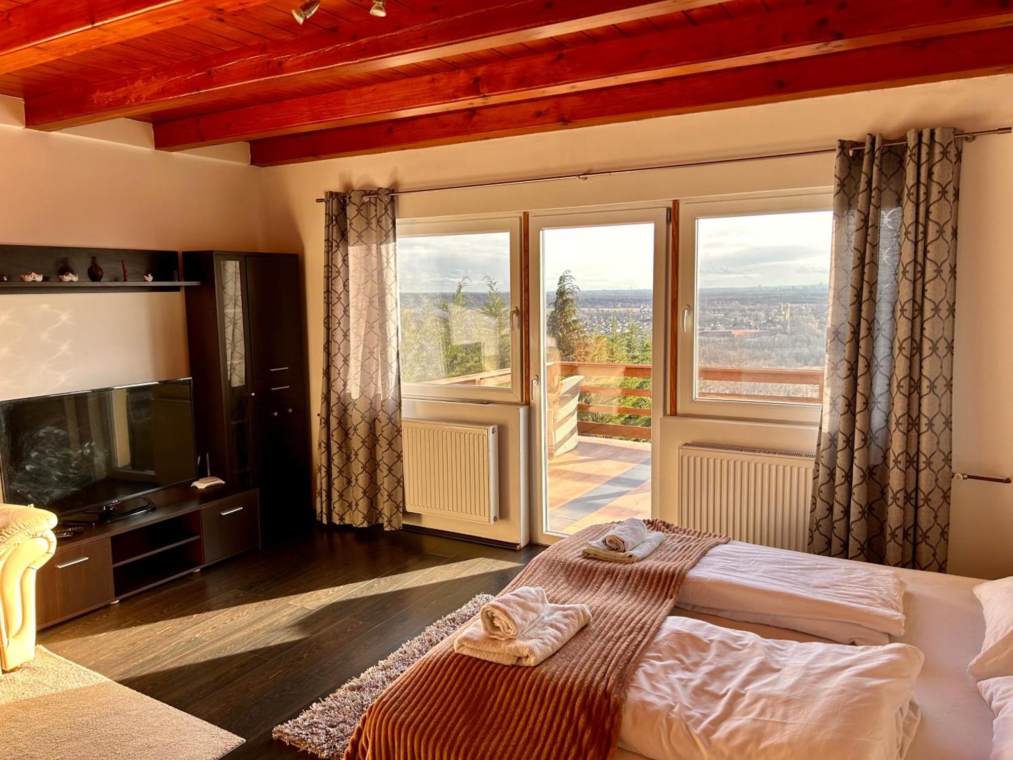 Villa Somlyo Fot Εξωτερικό φωτογραφία
