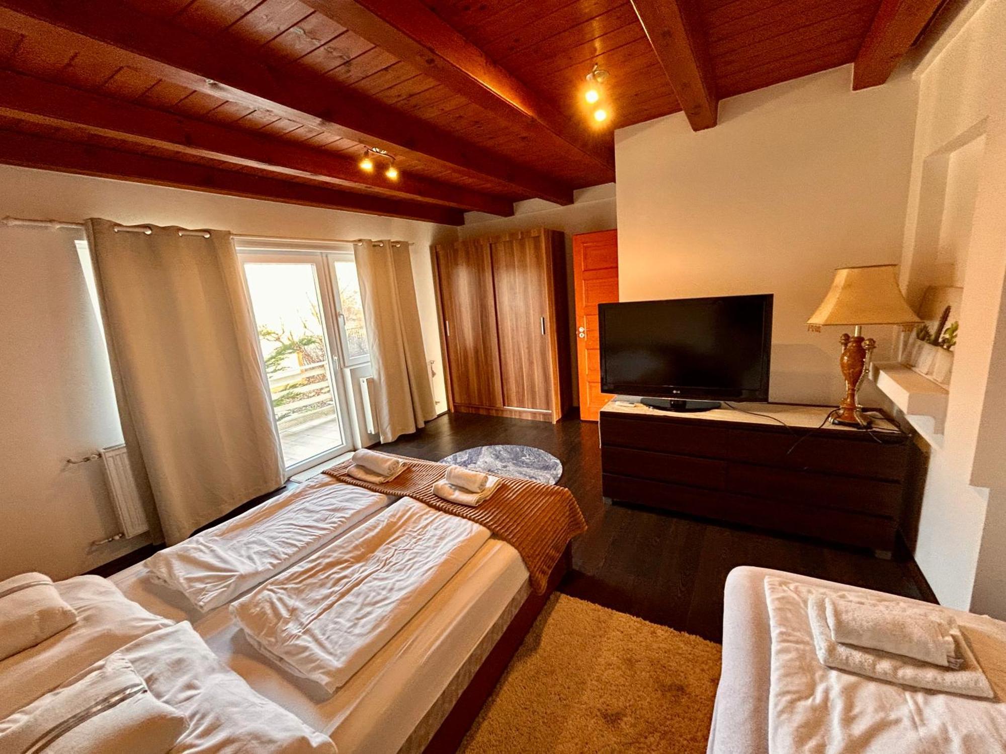Villa Somlyo Fot Εξωτερικό φωτογραφία